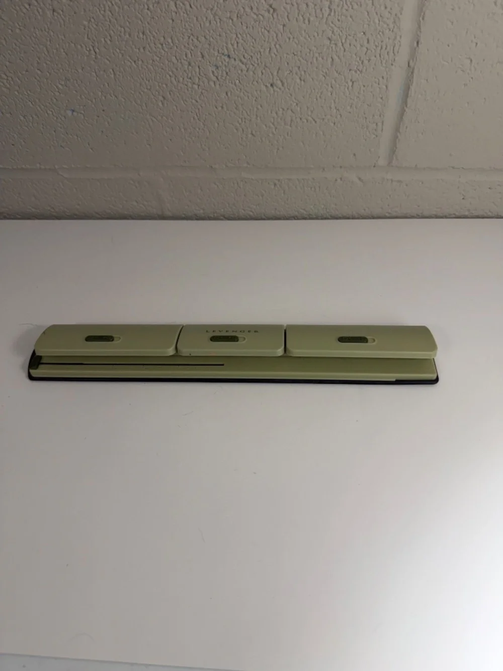 Levenger Circa 1-2-3 Portable Discbound Notebook Punch